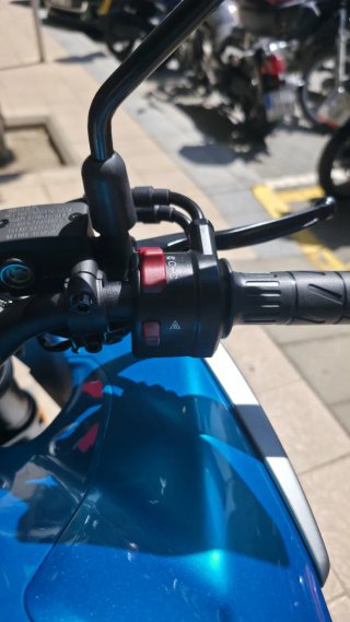 CF Moto 125NK Azul/Gris Naked