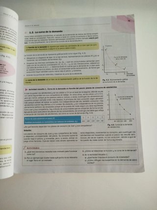 Economía 1.o Bachillerato