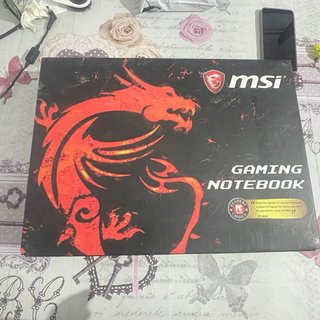 MSI Gaming Laptop con Teclado Retroiluminado Rojo