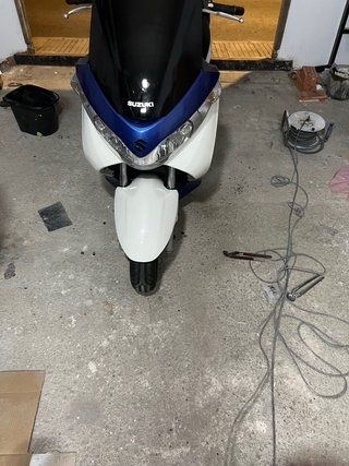 Suzuki Burgman 125 Maxi Scooter