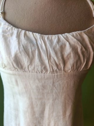 Vestido Bershka blanco tirantes