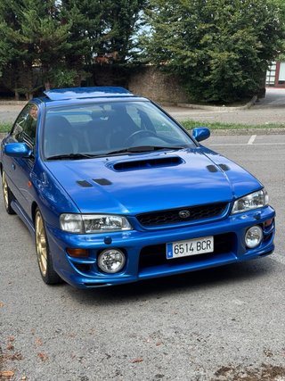 Subaru Impreza 2000