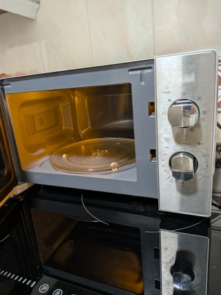 Microondas Taurus con Grill