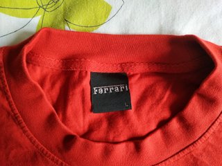 Camiseta oficial original escudería Ferrari