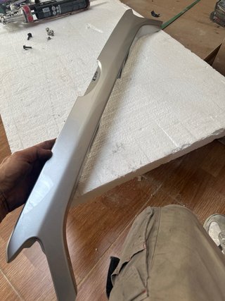 Embellecedor portón Mondeo MK5