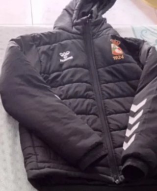 Abrigo RSD Alcalá Hummel Negro talla M