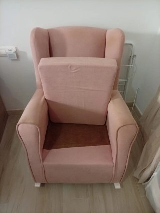 Sillón mecedora lactancia rosa sueve