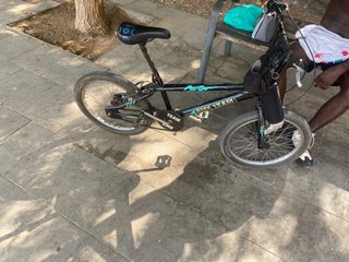 Bicicleta BMX team negra