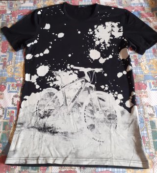 T-shirt con stampa bicicletta