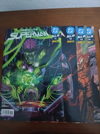 Absolute Superman. 1 al 17