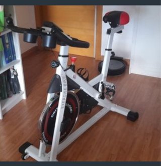 Bicicleta Estática HOMCOM Blanca