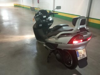 Suzuki Burgman 400 i.e. Plata 2003