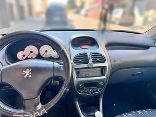 Peugeot 206 XS 1.4 90CV ITV + Neumáticos nuevos