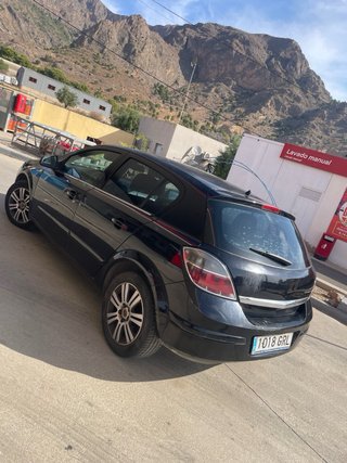 Opel Astra 2009