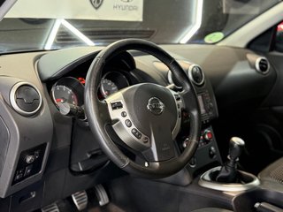 Nissan Qashqai+2 2010