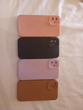 4 Fundas iPhone 11