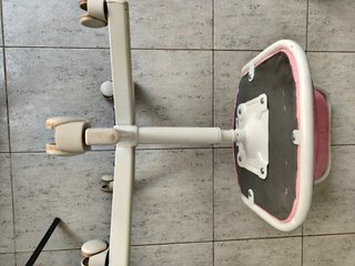 2 Silla rosa para manicurista o niño