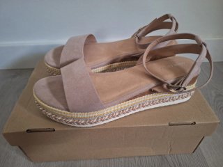 Sandalias cuña Anna Field Talla 42