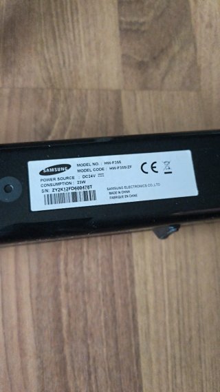 Barra de Sonido Samsung HW-F355 120W + Subwoofer