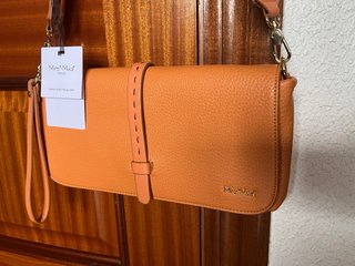 Bolsos Mimí Mua Firenze a estrenar.