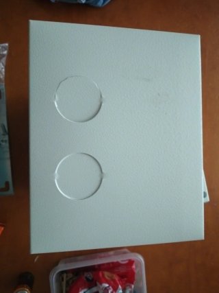 Caja de luz metálica
