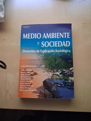Medio Ambiente y Sociedad: Elementos de Explicació