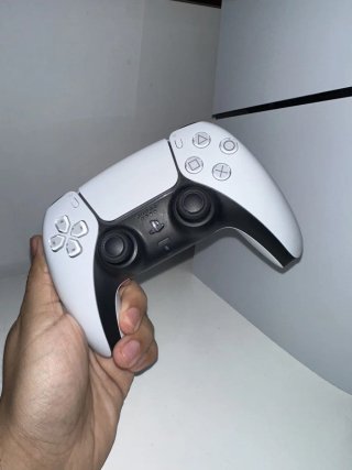 Consola PS5 Slim Sony Blanca y Negra