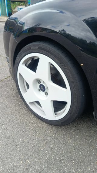 Llantas Bola B10 18 5x108