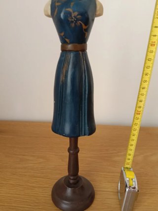Organizador/Joyero de Mesa Elegante Forma Maniquí