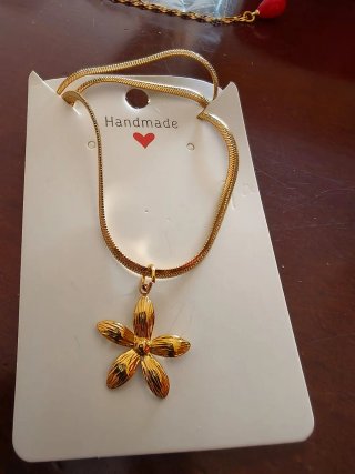 Collar Acero Inoxidable con Cerezas