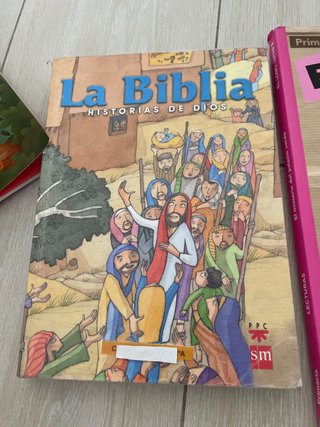 La Biblia. Historias de Dios. [Edición escolar,...