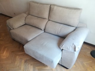 Sofá 2 plazas beige como nuevo