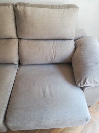 Sofá 2 plazas beige como nuevo