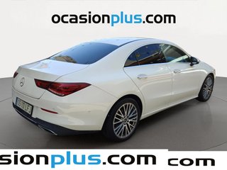 Mercedes-Benz CLA 180 100 kW (136 CV)
