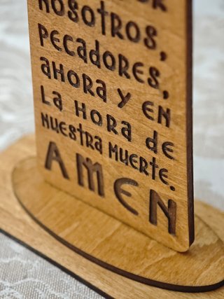 Cruz de madera 15cm con el AVE MARIA