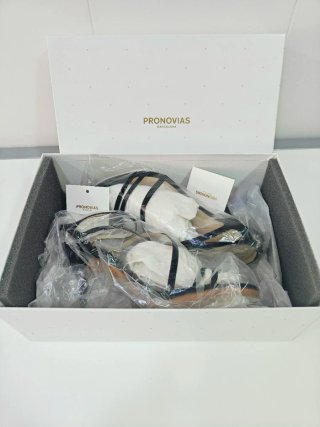 Sandalias de tacón negras para vestir
