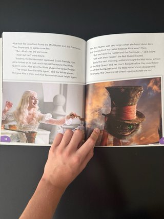 Alice in Wonderland LEVEL 5 Disney Kids Readers
