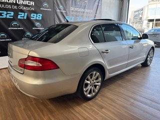 Skoda Superb 2.0 TDI 140cv DPF Ambition