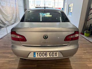 Skoda Superb 2.0 TDI 140cv DPF Ambition