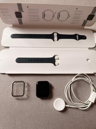 Apple Watch SE 32GB + Cargador