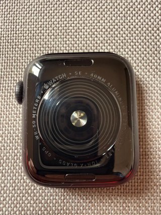 Apple Watch SE 32GB + Cargador