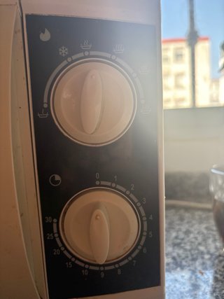Microondas blanco