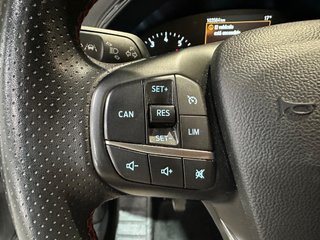 Ford Focus 1.0 Ecoboost MHEV 114kW ST-Line