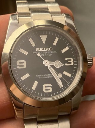 Seiko Explorer 36mm Negro/Plateado