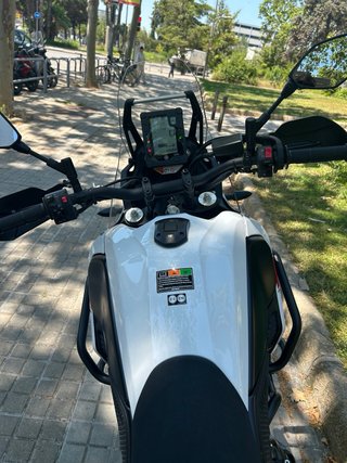 Yamaha T7 Rally Edition Adventure Moto