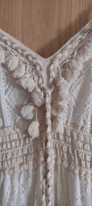 Vestido estilo ibicenco beige/blanco
