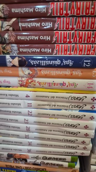 Lote cómics manga