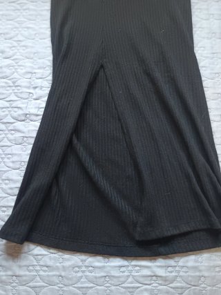 Falda tubo negra Stradivarius