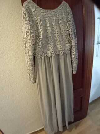 Vestido largo encaje grie fiesta