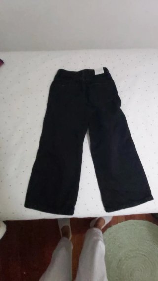 Vaqueros negros Mango
